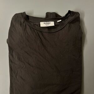 Murano Dark Gray Short Sleeve Tee